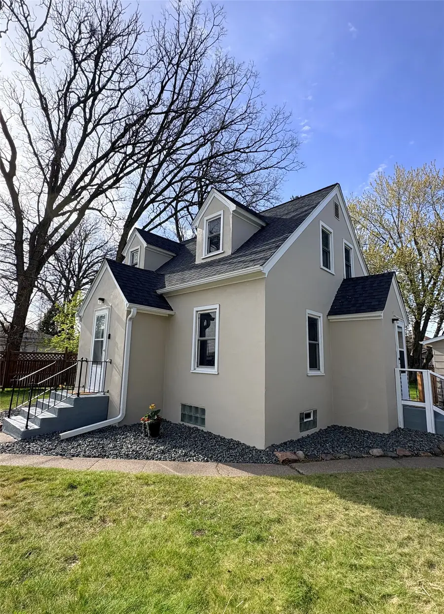 11 E Coleman Street, Rice Lake, WI 54868 - #2