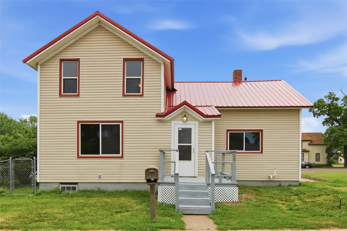20 N 4th Street, Barron, WI 54812 - #1
