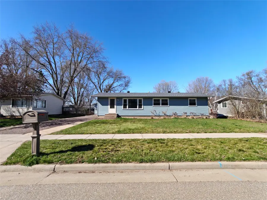 2212 Bartlett Avenue, Altoona, WI 54720 - #2