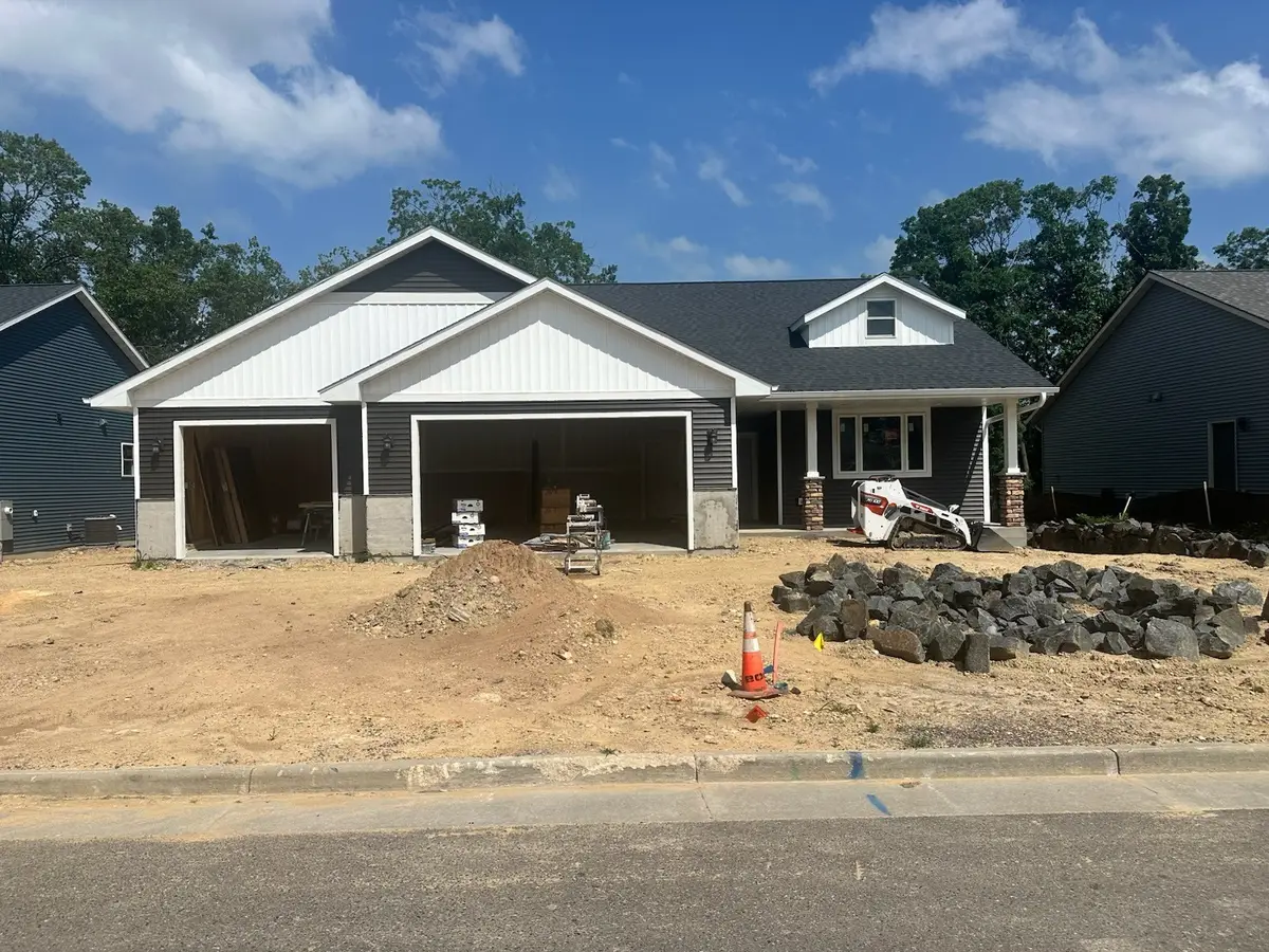 1173 Craven Court, Eau Claire, WI 54703 - #1