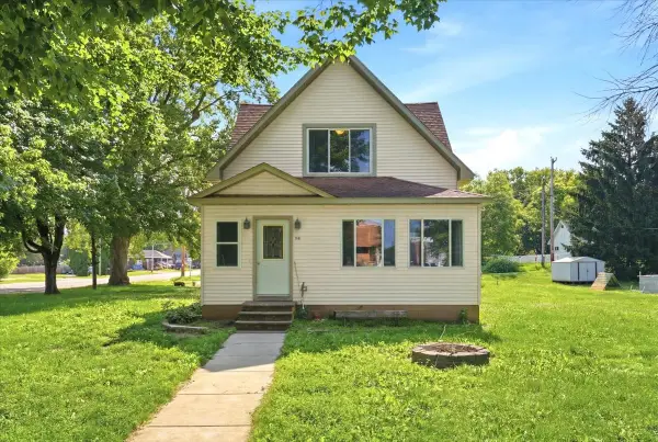 130 N Woodworth Street, Elmwood, WI 54740
