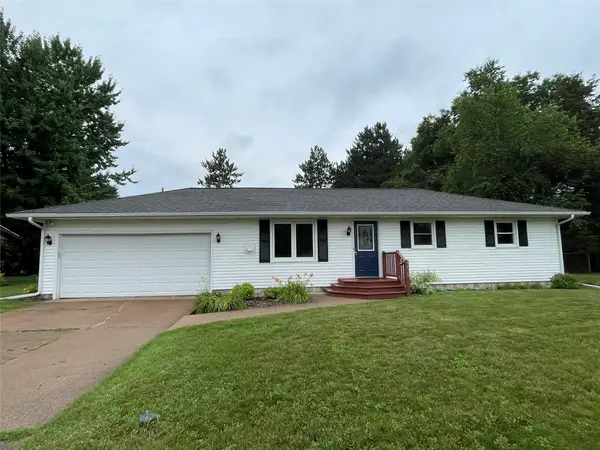 1420 Kernan Court, Eau Claire, WI 54703