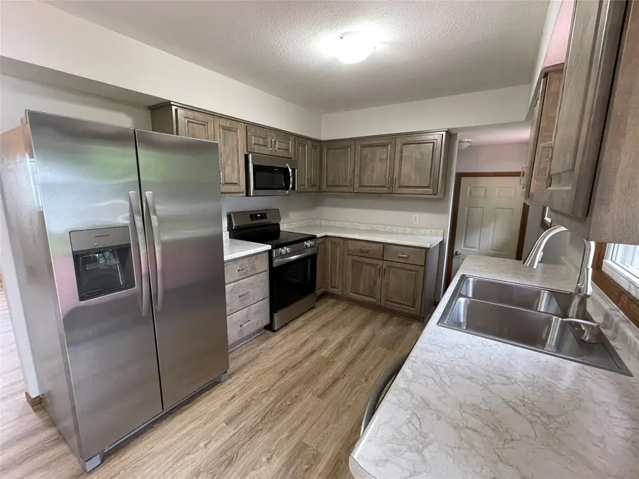 1420 Kernan Court, Eau Claire, WI 54703 - #3