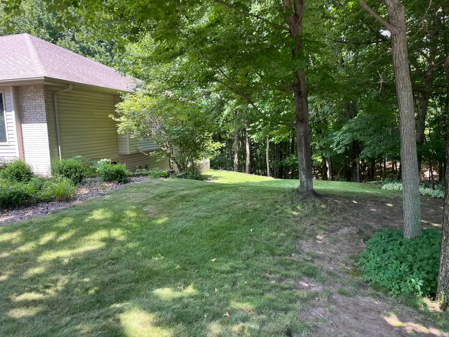 228 Oak Knoll Drive, Chippewa Falls, WI 54729 - #3