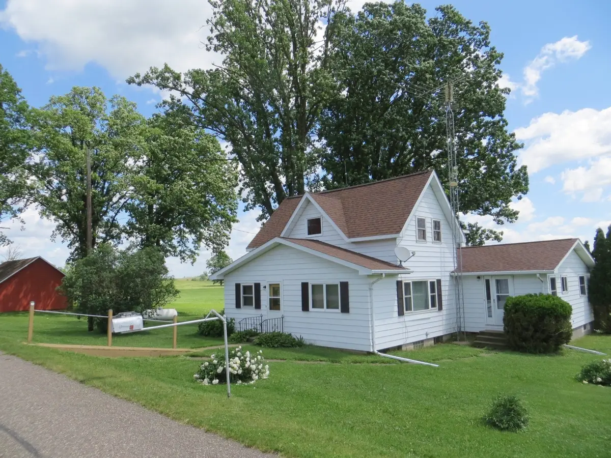 19265 350th Street, Stanley, WI 54768 - #1
