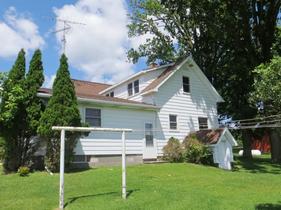 19265 350th Street, Stanley, WI 54768 - #3