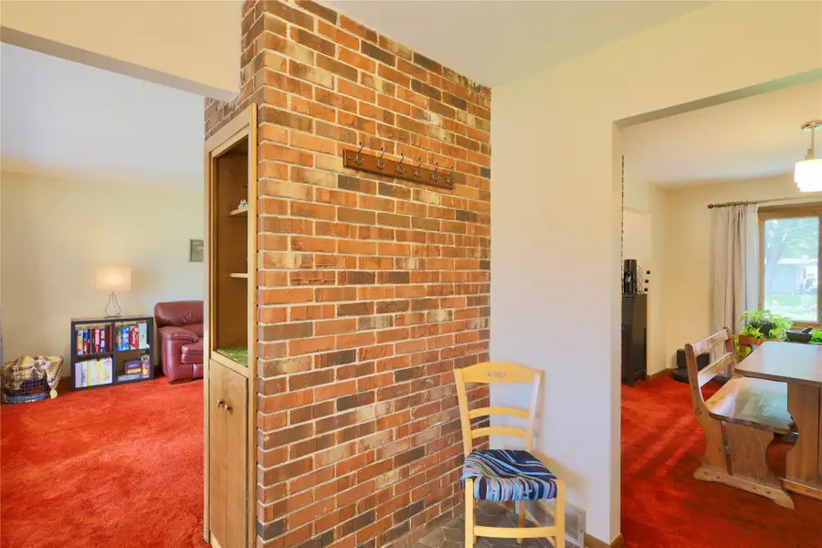 1126 E Fillmore Avenue, Eau Claire, WI 54701 - #3