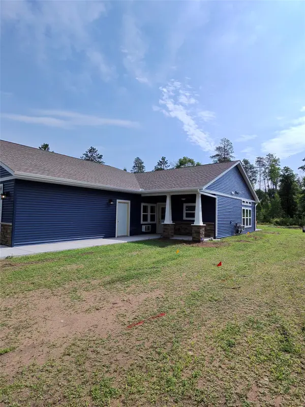 15838 Laura Drive #B, Hayward, WI 54843