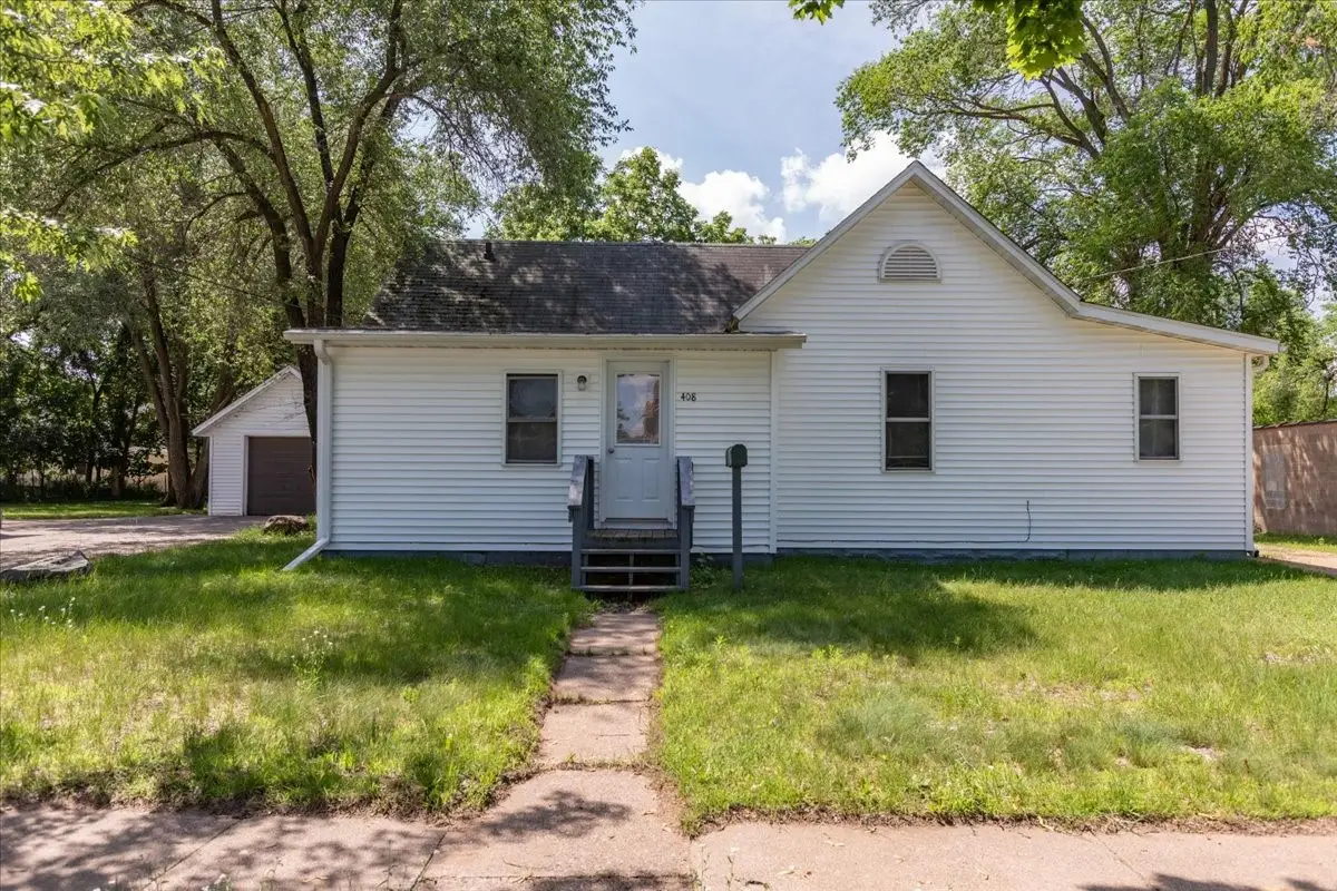 408 18th Avenue E #1, Menomonie, WI 54751 - #1