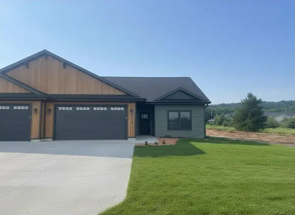 6735 Buck Tail Drive, Altoona, WI 54720