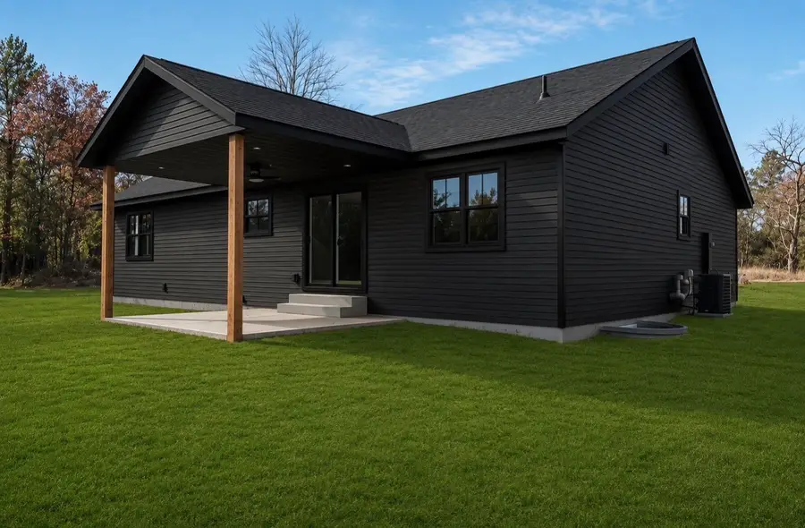 9160 S 24th Avenue, Eau Claire, WI 54703 - #2