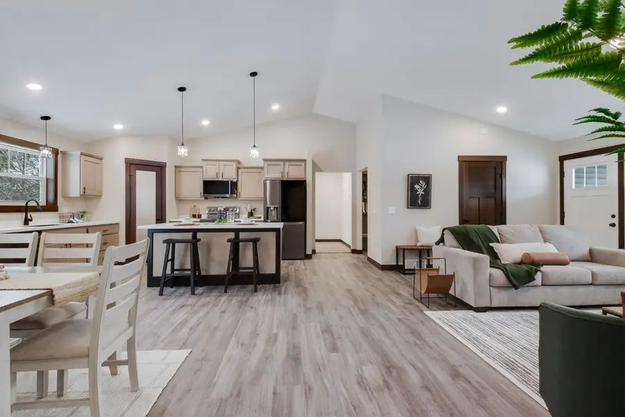 9160 S 24th Avenue, Eau Claire, WI 54703 - #3