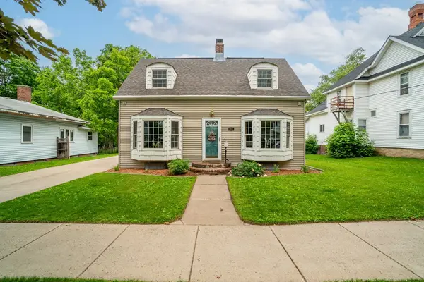 1015 Wilson Avenue, Menomonie, WI 54751