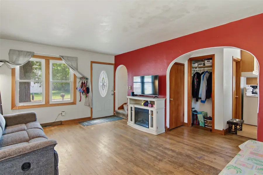 604 Bolles Street, Eau Claire, WI 54703 - #2