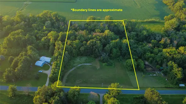 E2505 570th Avenue, Menomonie, WI 54751