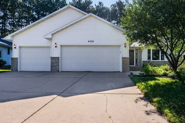 4309 Pine Meadow Drive, Eau Claire, WI 54701