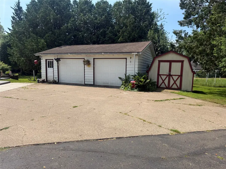 706 Lindoo Avenue E, Ladysmith, WI 54848 - #2