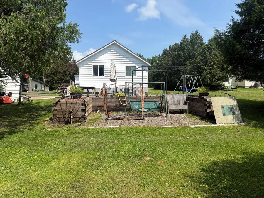 706 Lindoo Avenue E, Ladysmith, WI 54848 - #3