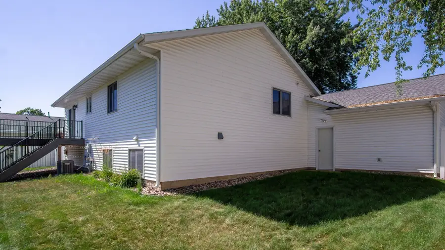 1811 Mitscher Avenue, Eau Claire, WI 54701 - #3