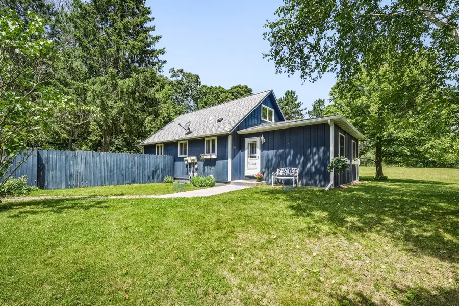 1120 Bauer Avenue, Eau Claire, WI 54703 - #2