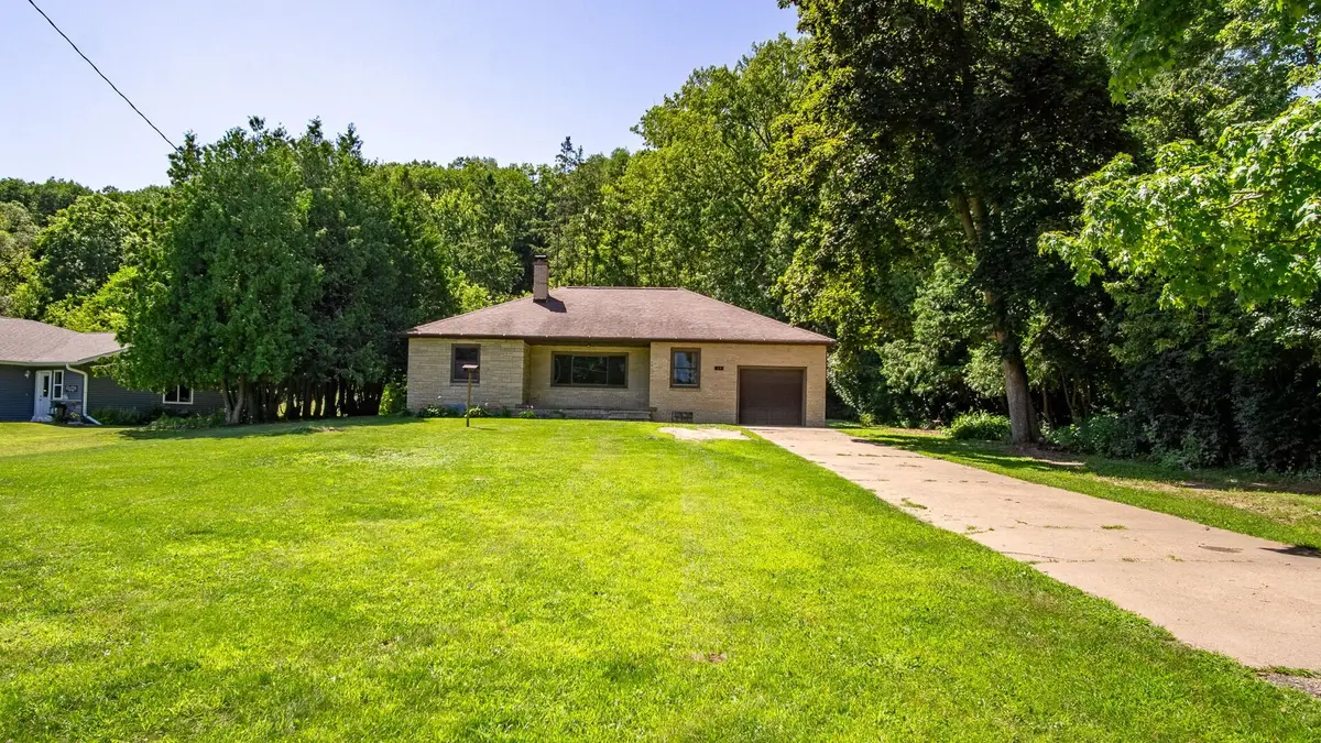 214 Mt. Washington Avenue, Eau Claire, WI 54703 - #1