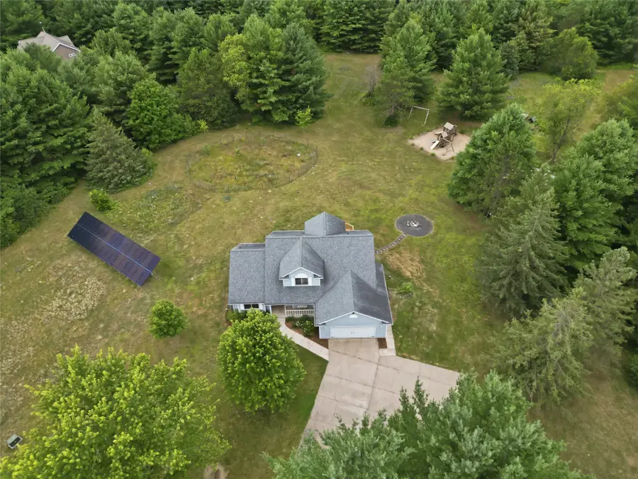 E2090 Cedar Road, Eau Claire, WI 54701 - #2