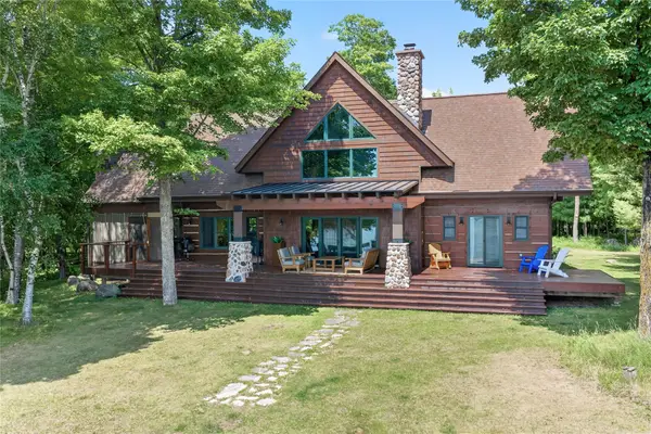 44990 Bear Point Road, Cable, WI 54821