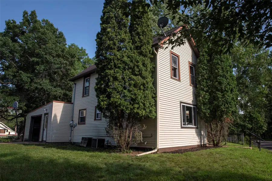 1015 Sheridan Road, Eau Claire, WI 54703 - #2