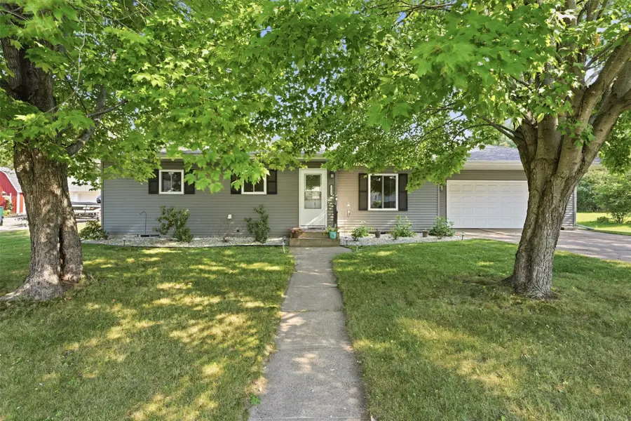 2624 Vine Street, Eau Claire, WI 54703 - #2