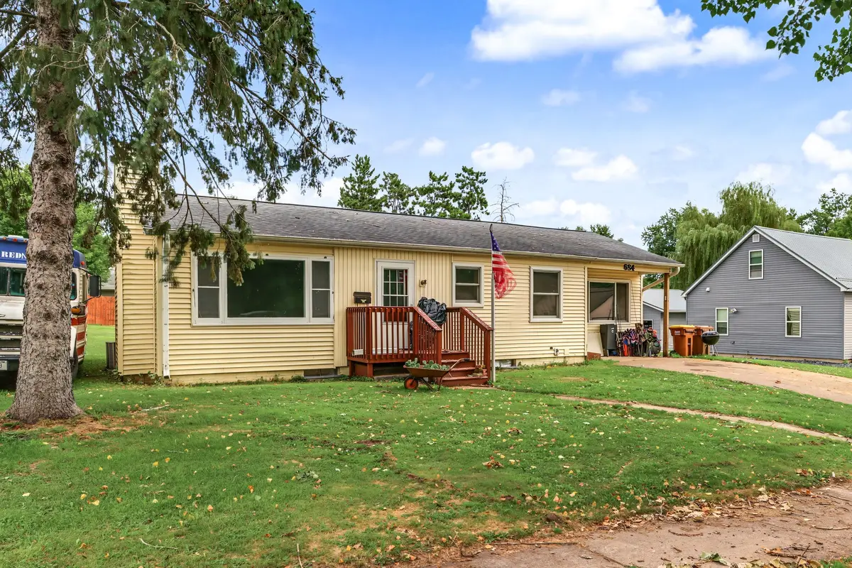 684 N Jackson Street, Mondovi, WI 54755 - #1