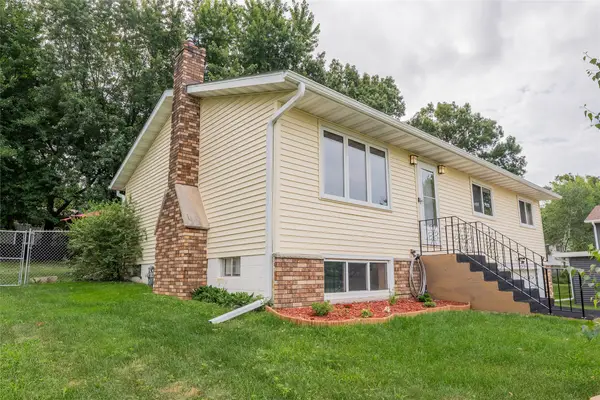 1127 5th Street E, Altoona, WI 54720