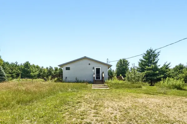 E6950 890th Avenue, Colfax, WI 54730