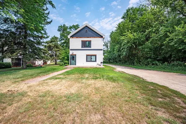 616 Hilton Street #1-2, Prescott, WI 54021