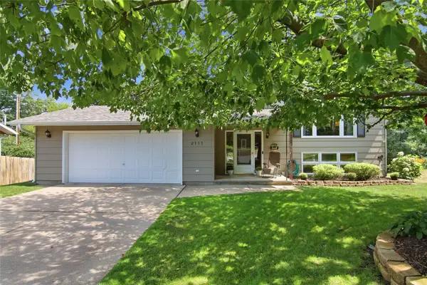 2111 Carter Street, Eau Claire, WI 54703
