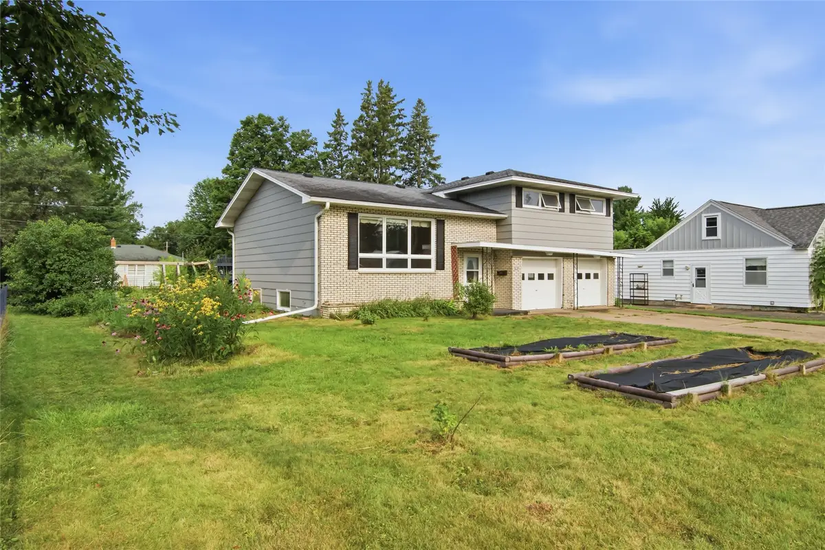217 N Poplar Street, Cadott, WI 54727 - #1