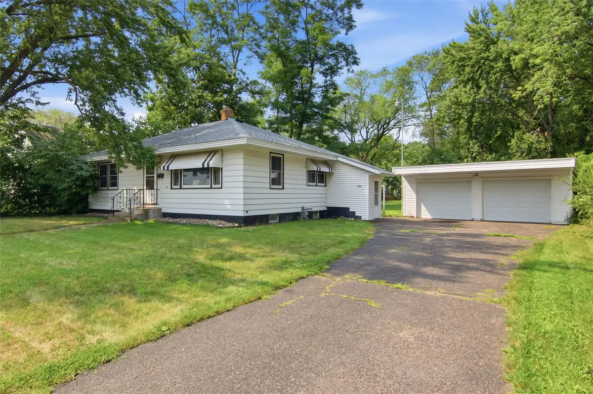 638 Selma Street, Eau Claire, WI 54703 - #1