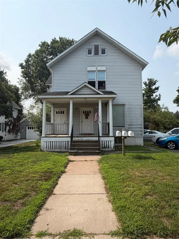 457 Summit Avenue #1-3, Eau Claire, WI 54701