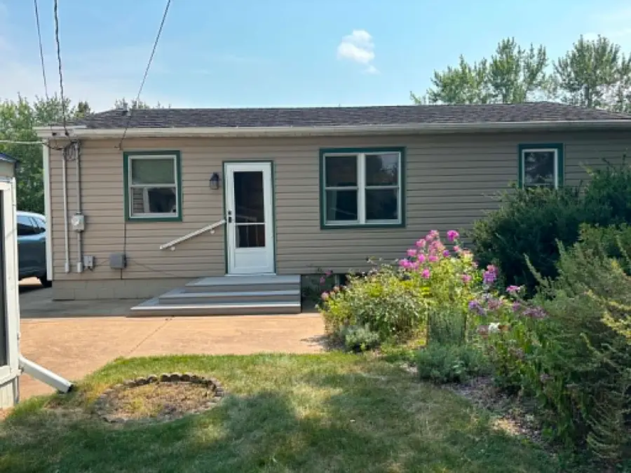 2120 Valmont Avenue, Eau Claire, WI 54701 - #2