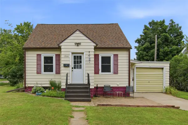 1906 9th Street, Eau Claire, WI 54703