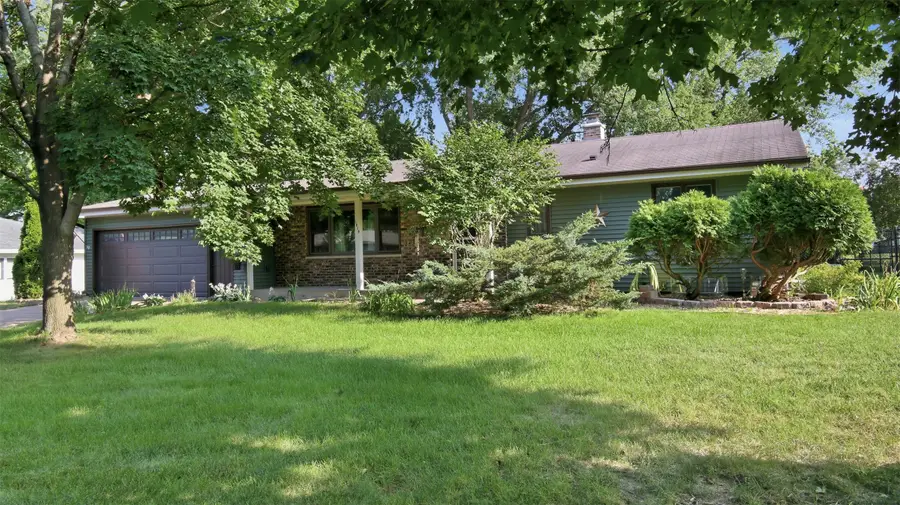1819 Grandview Drive, Eau Claire, WI 54703 - #2