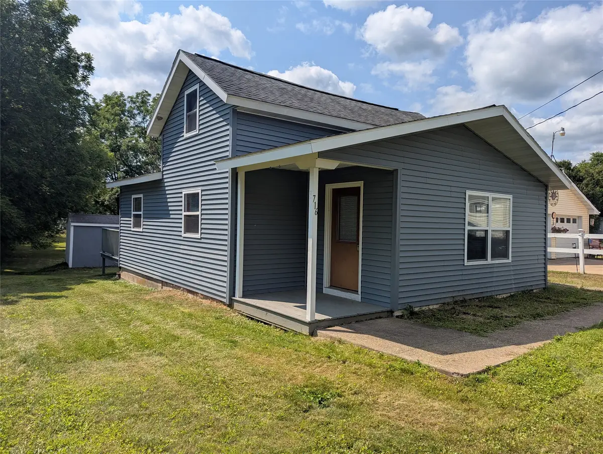 716 Lindoo Avenue E, Ladysmith, WI 54848 - #1