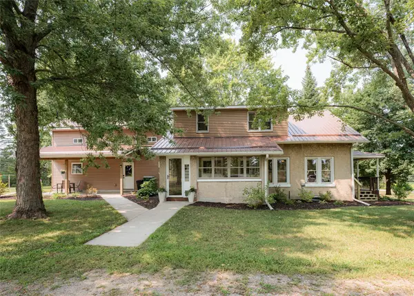 N7415 Squirrel Road, Hixton, WI 54635