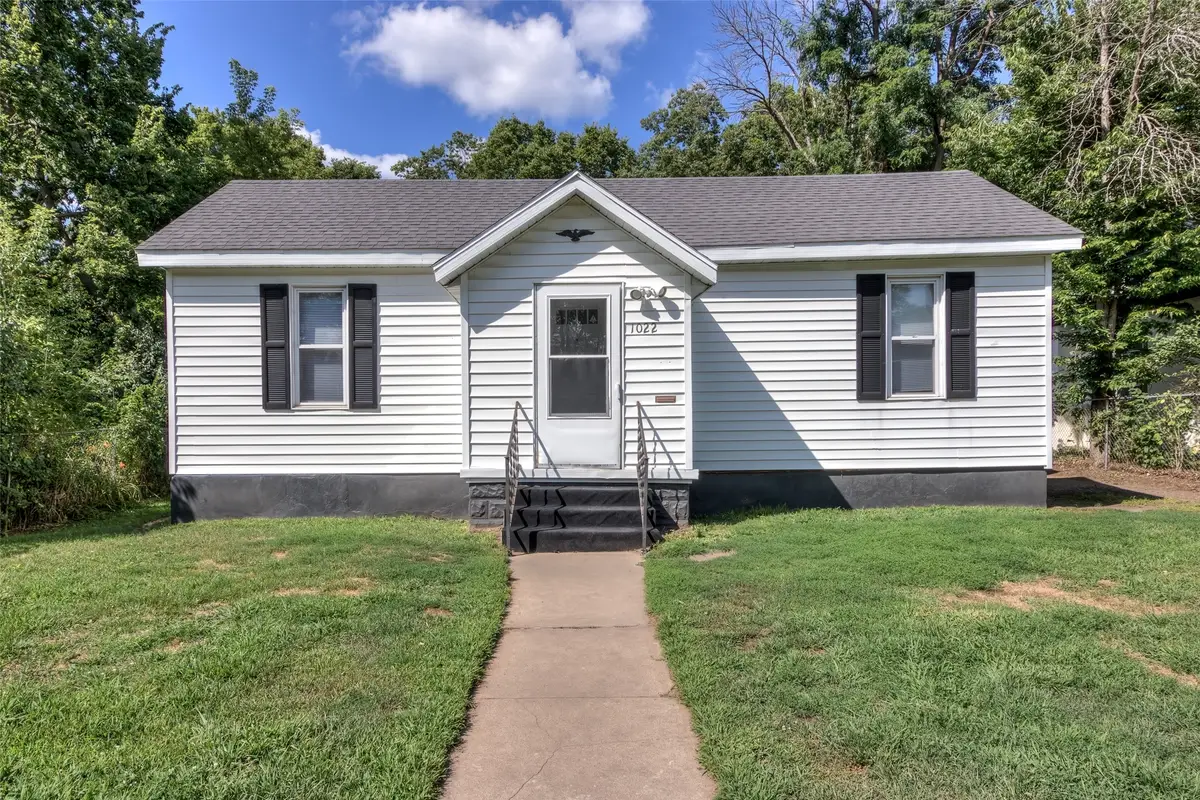 1022 E Madison Street, Eau Claire, WI 54703 - #1