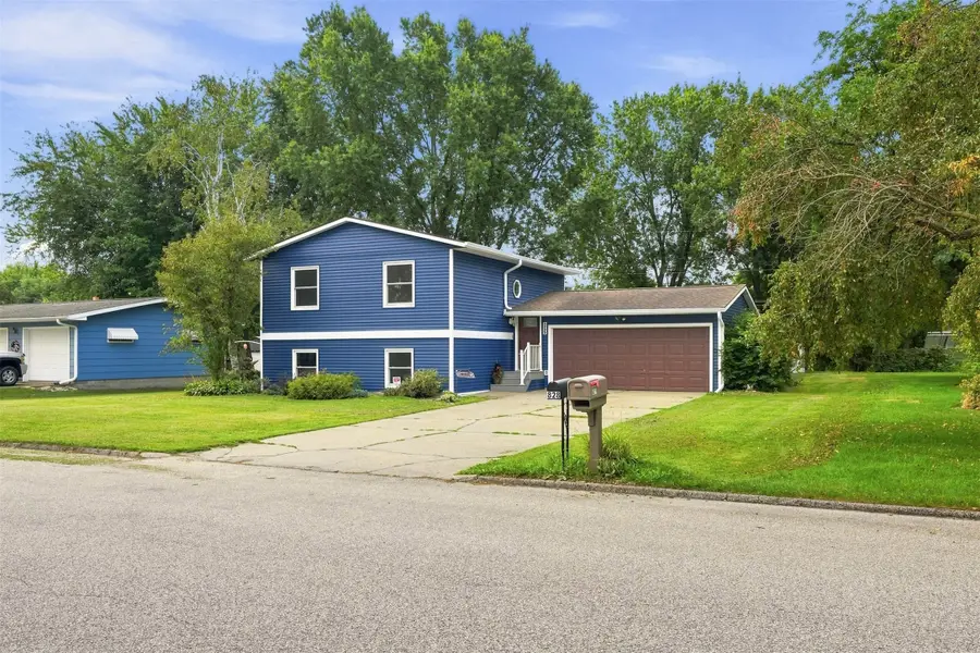 827 E Olson Street, Blair, WI 54616 - #2