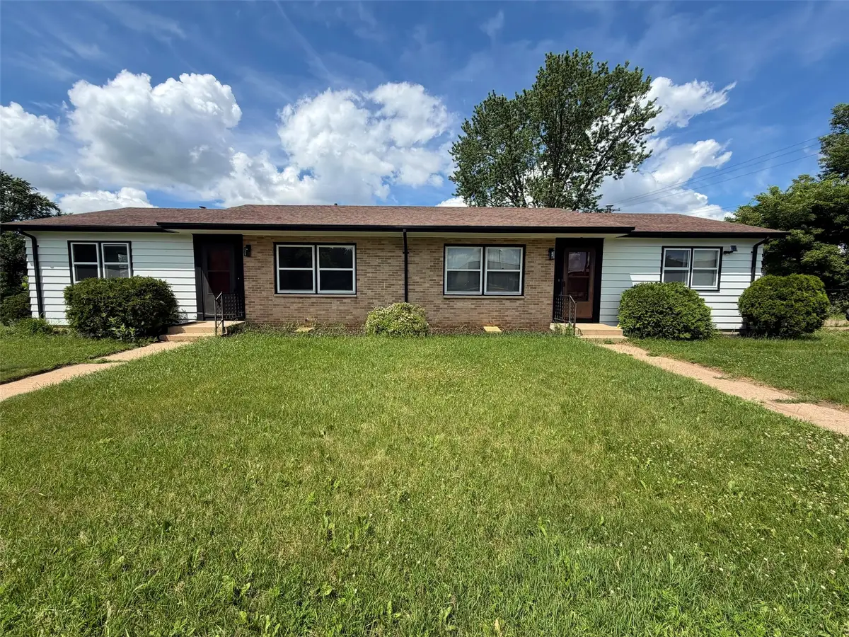 650-652 W Macarthur Avenue #1 & 2, Eau Claire, WI 54701 - #1