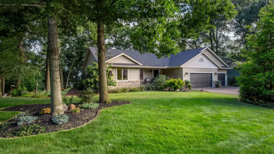 2111 High Point Drive, Altoona, WI 54720 - #2