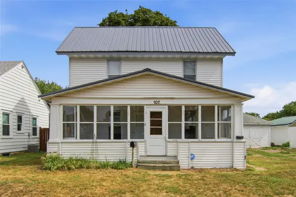 107 S Grove Street #1 & 2, Chippewa Falls, WI 54729