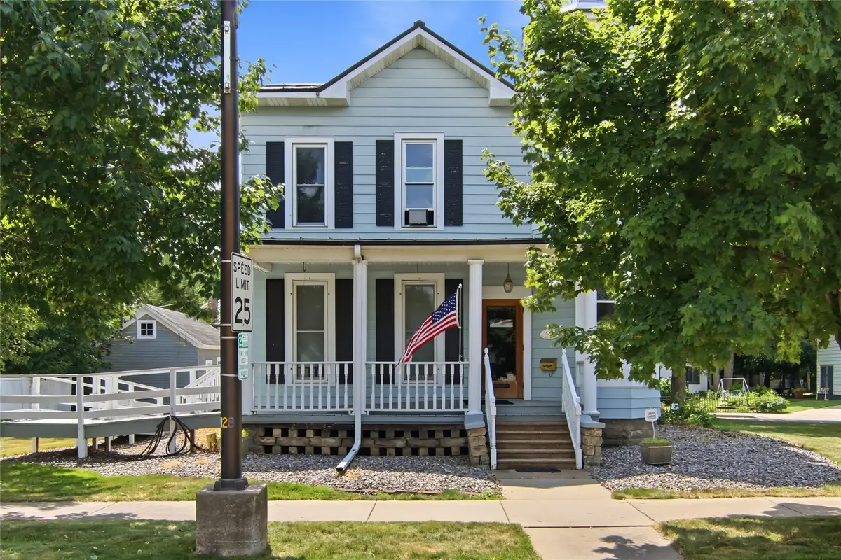 718 Bay Street, Chippewa Falls, WI 54729 - #1