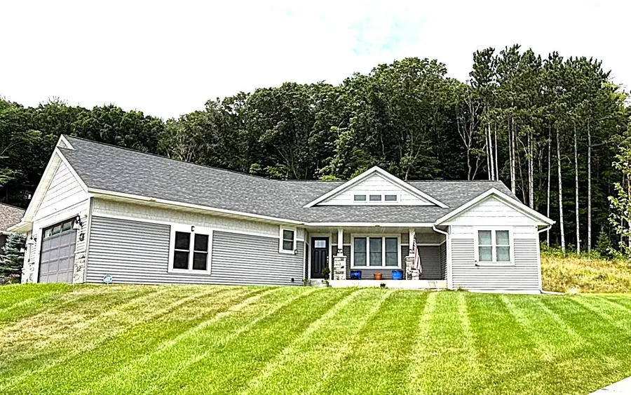 3440 Nelson Court, Eau Claire, WI 54703 - #3