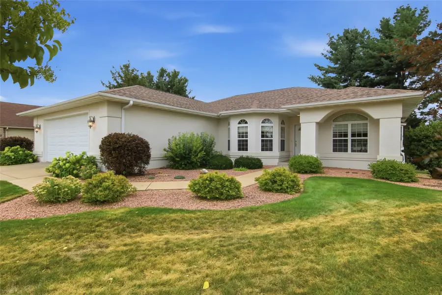 1807 Pine Park Drive, Eau Claire, WI 54701 - #2